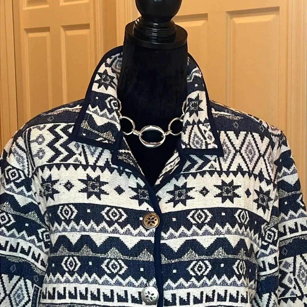 Jane Ashley Southwestern/Aztec Tapestry Jacket - Picture 2 of 10